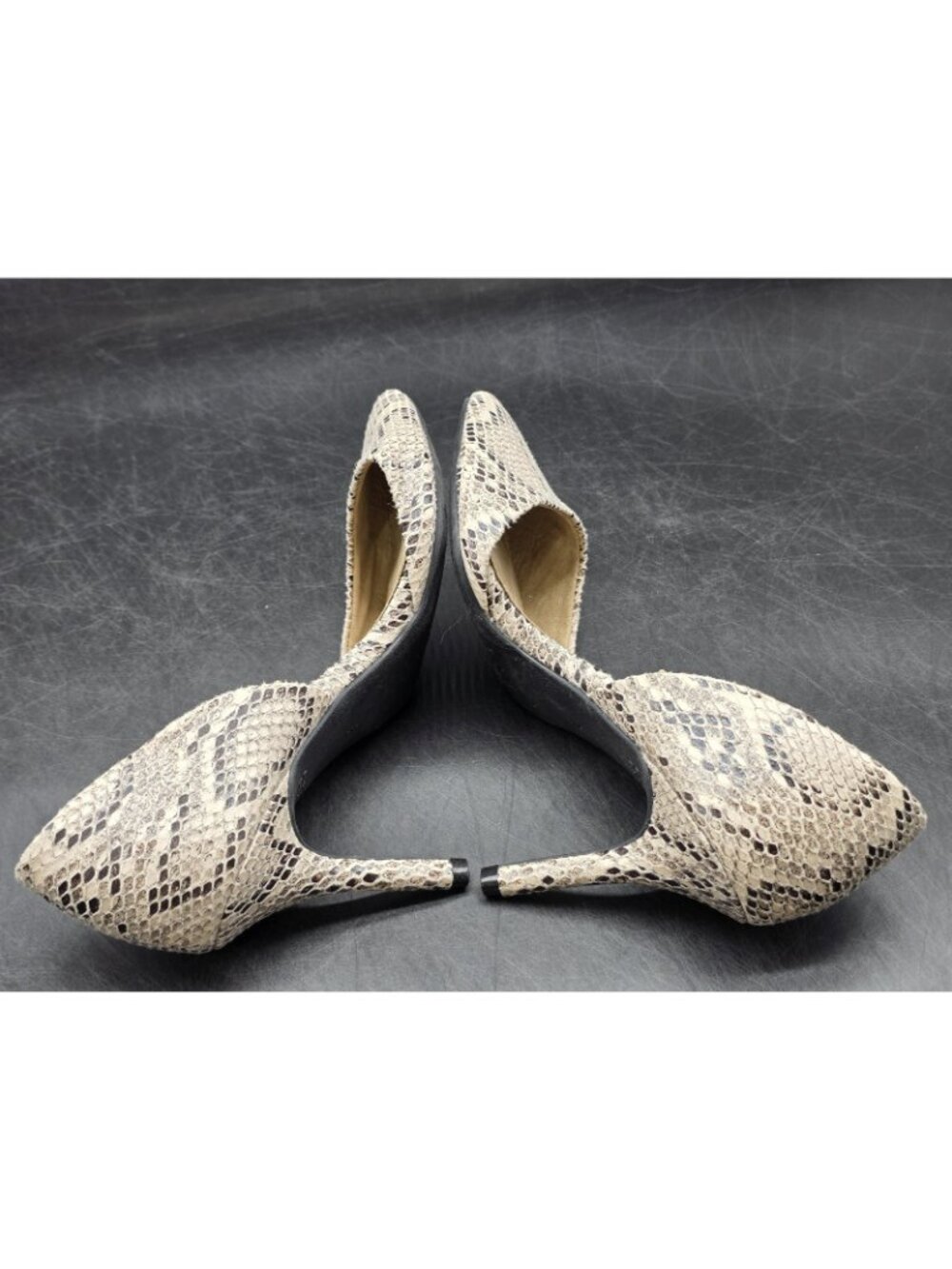 Old Navy Shoes Womens Size 6 Beige Snake Print D'Orsay Pointed Toe Heels Stains - Picture 7 of 11